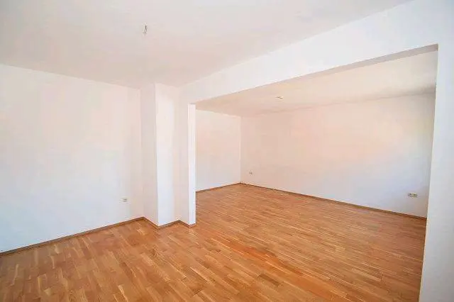 3 Zimmer Wohnung mit 78 m² in Wilhelmshaven – Bild 3