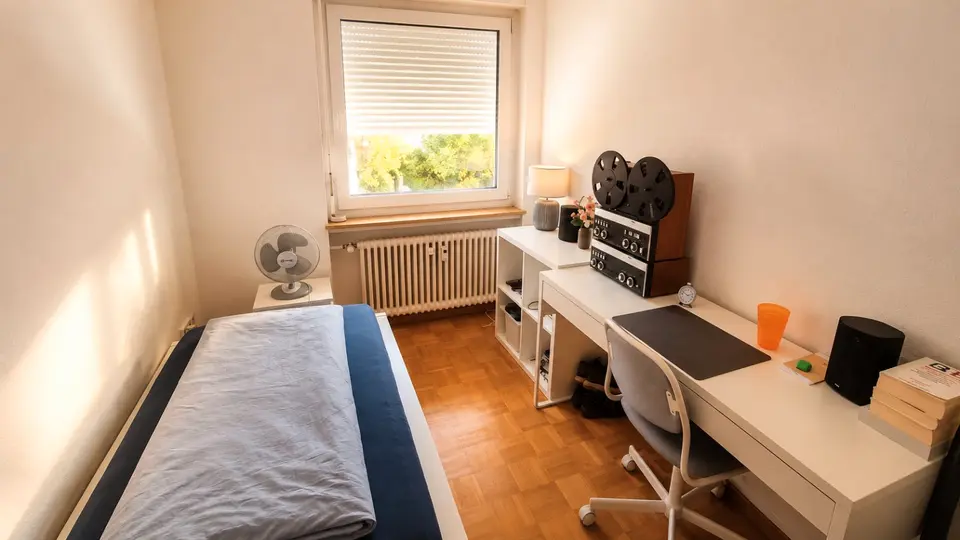 WG-Zimmer mit 30 m² in Oberursel – Bild 1