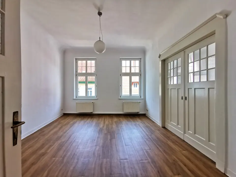 4 Zimmer Wohnung mit 110 m² in Eisenach – Bild 1