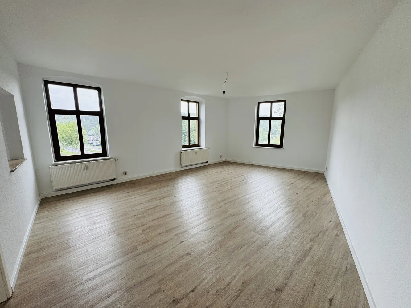 3 Zimmer Wohnung mit 93 m² in Chemnitz – Bild 1