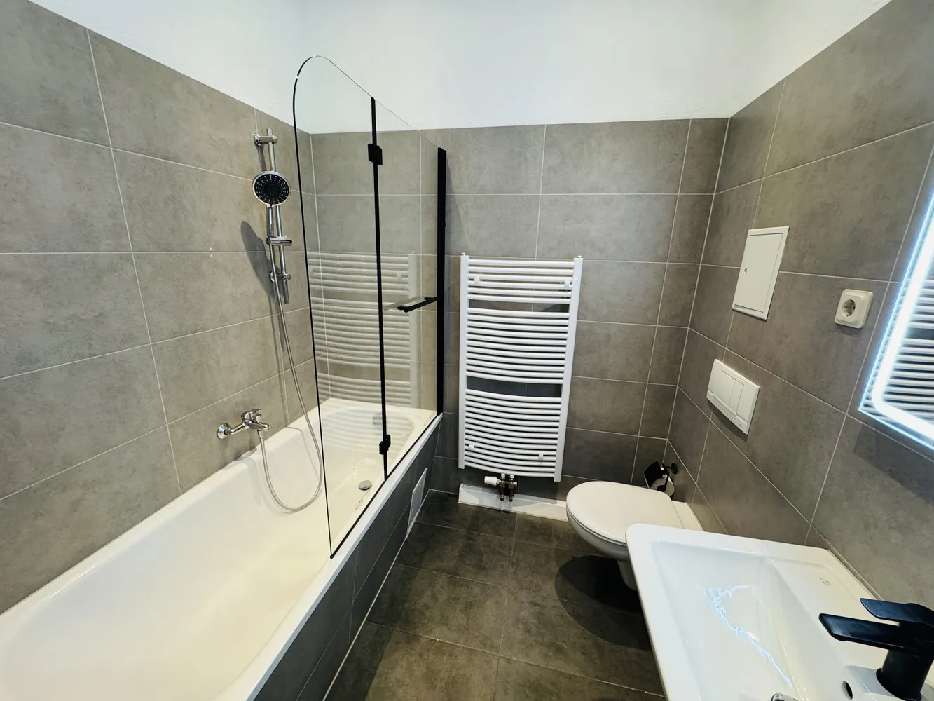 3 Zimmer Wohnung mit 93 m² in Chemnitz – Bild 3