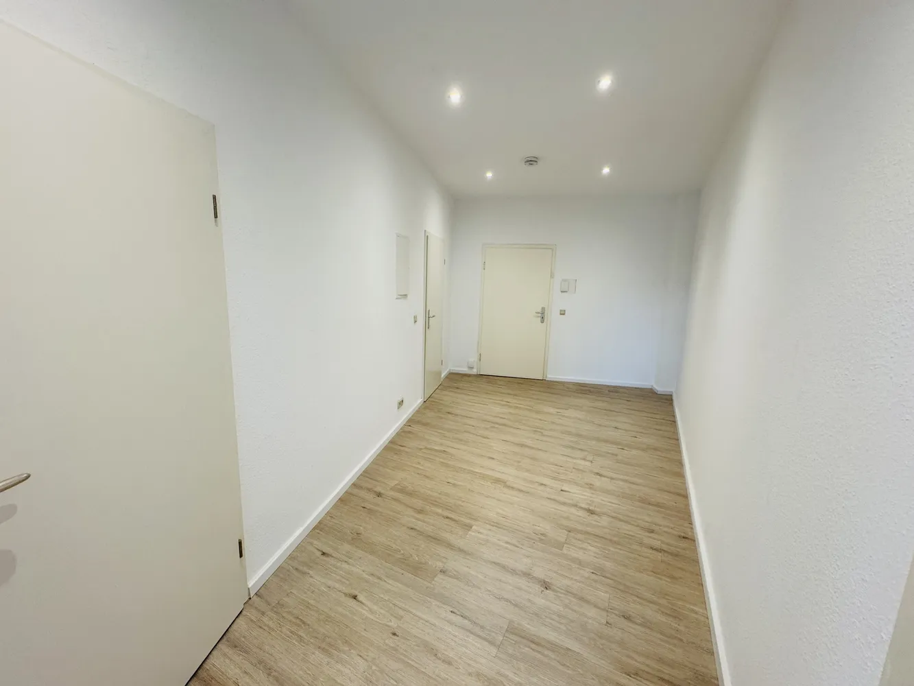 3 Zimmer Wohnung mit 93 m² in Chemnitz – Bild 5