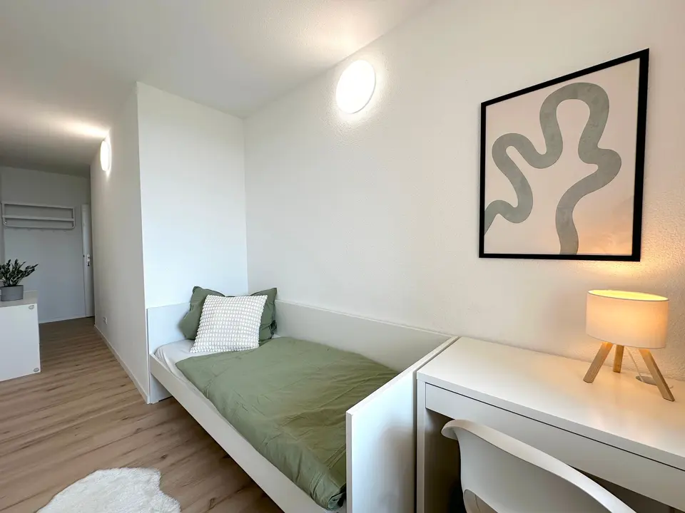 6 Zimmer Wohnung mit 12 m² in Offenbach – Bild 2