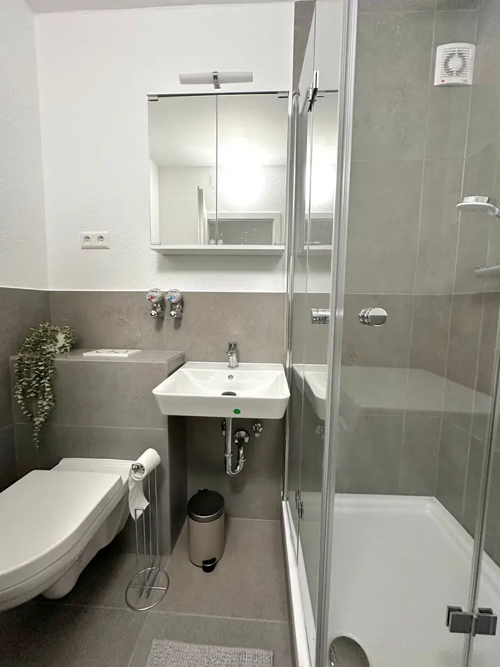 6 Zimmer Wohnung mit 12 m² in Offenbach – Bild 6
