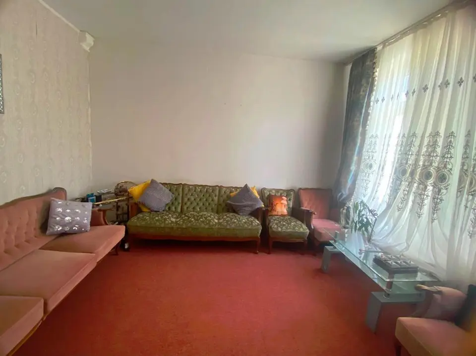 5 Zimmer Wohnung mit 120 m² in Detmold – Bild 1