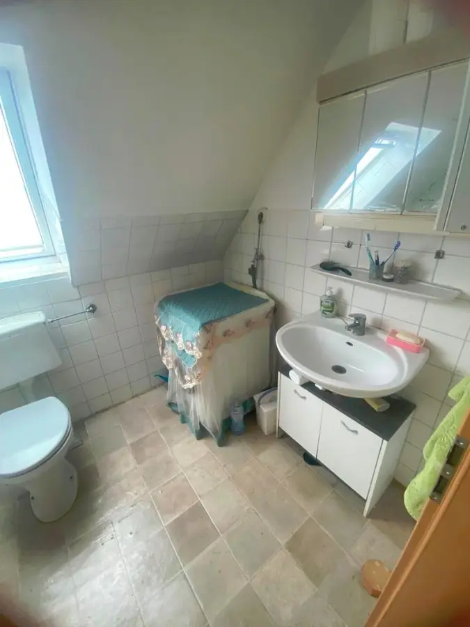 5 Zimmer Wohnung mit 120 m² in Detmold – Bild 7