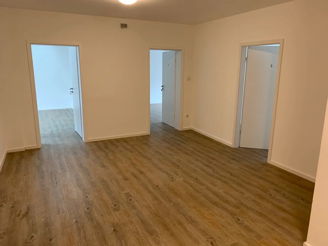 5 Zimmer Wohnung mit 179 m² in Stuttgart – Bild 5