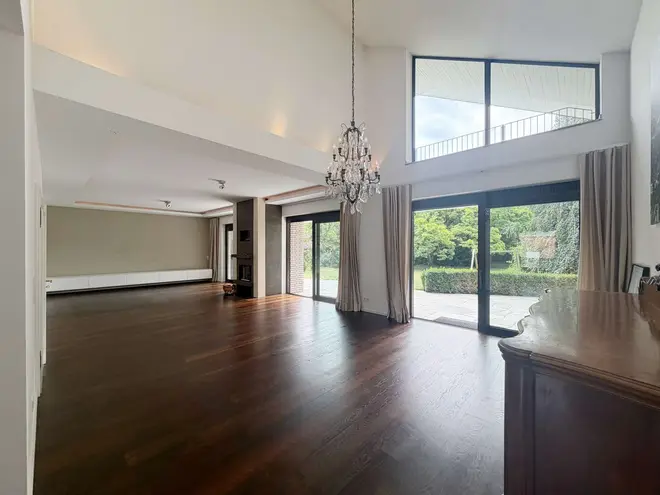 5 Zimmer Haus mit 250 m² in Köln – Bild 2