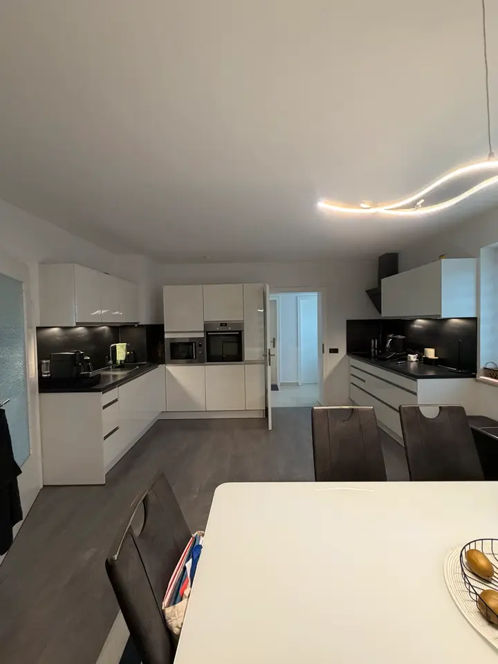 3 Zimmer Wohnung mit 120 m² in Freising – Bild 2
