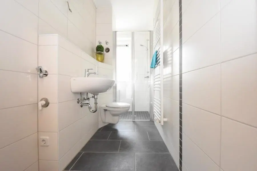 5 Zimmer Wohnung mit 109 m² in Limbach-Oberfrohna – Bild 9