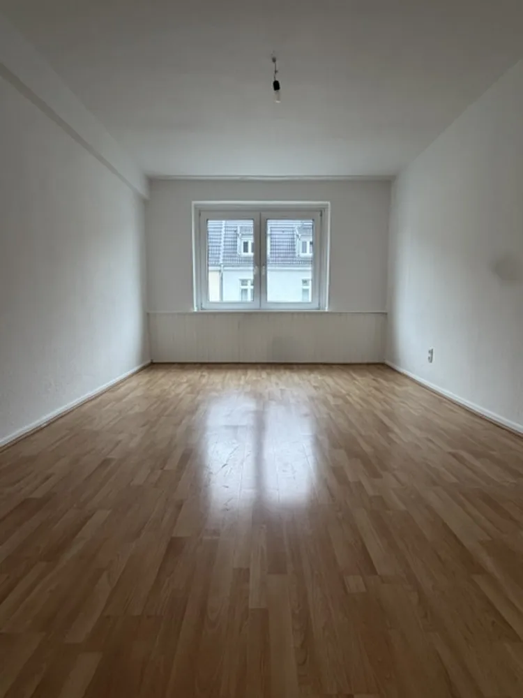 2 Zimmer Wohnung mit 70 m² in Düsseldorf – Bild 4