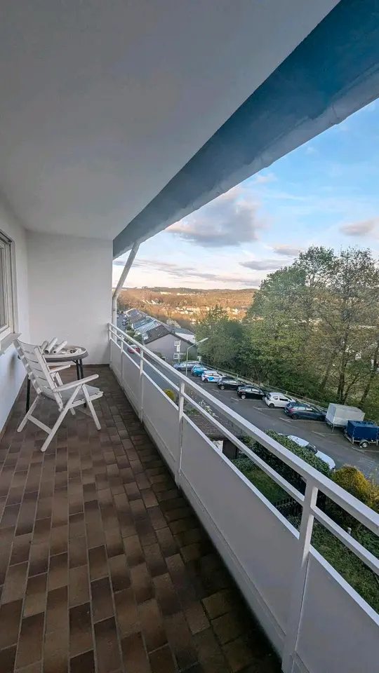 WG-Zimmer mit 147 m² in Siegen – Bild 3