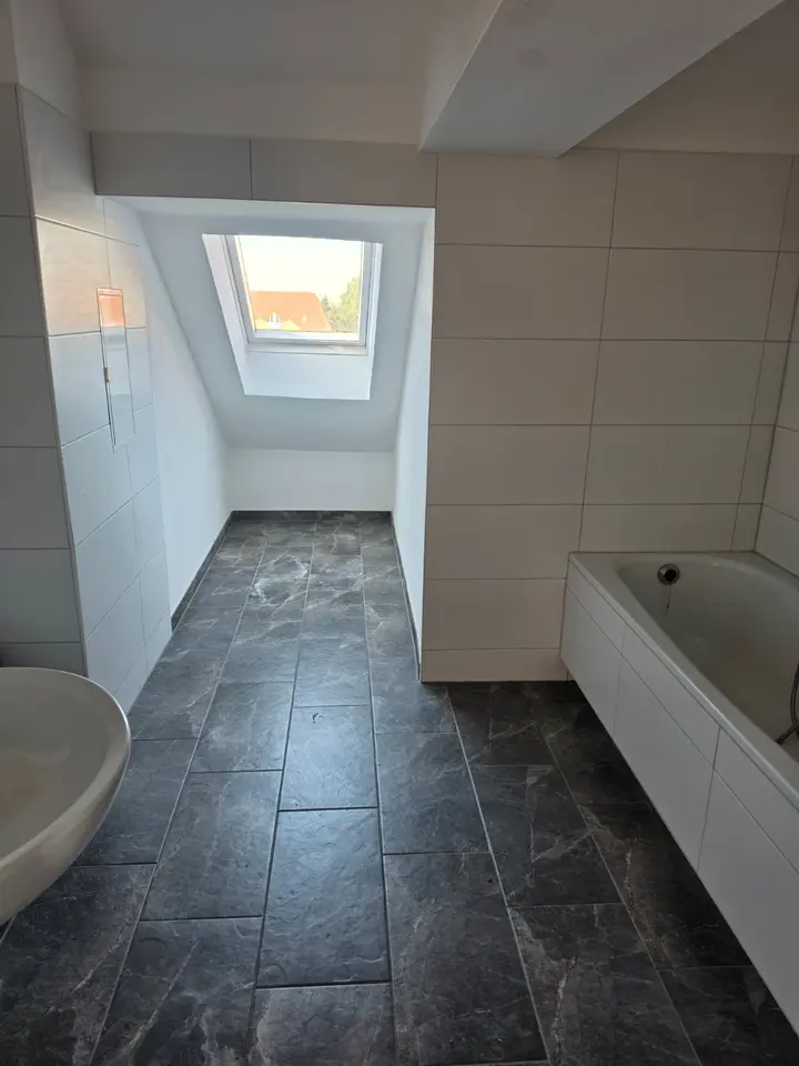 4 Zimmer Wohnung mit 109 m² in Dessau-Roßlau – Bild 8
