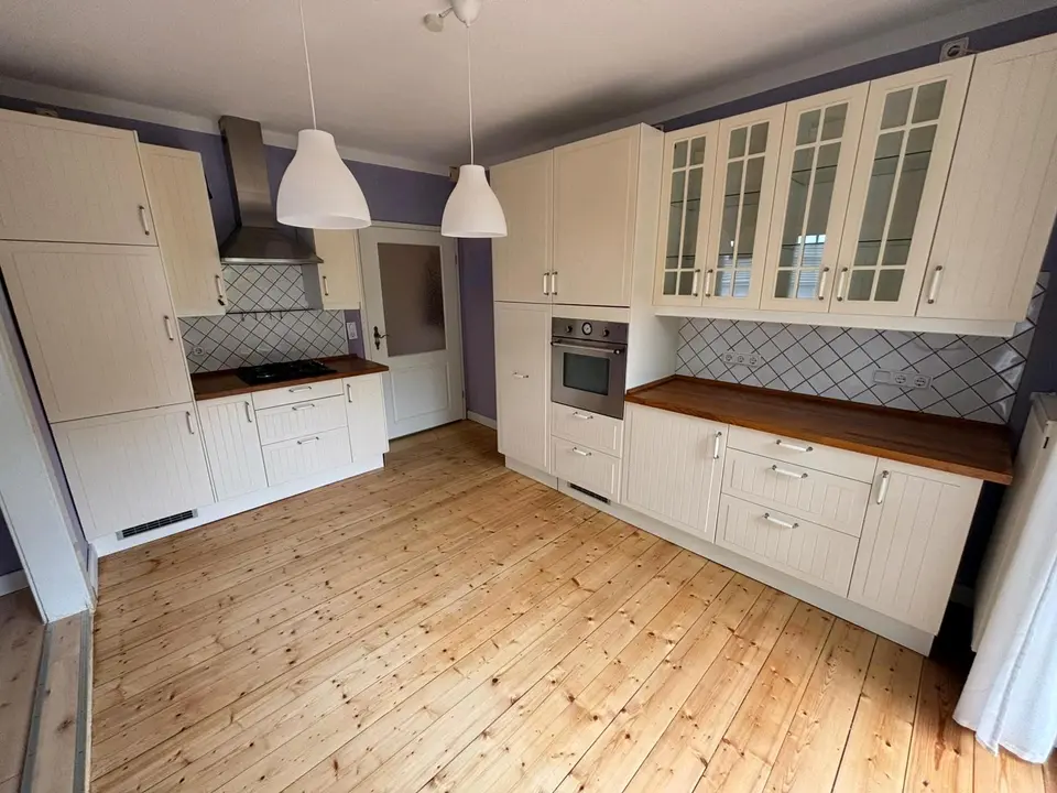 6 Zimmer Haus mit 126 m² in Wilhelmshaven – Bild 1