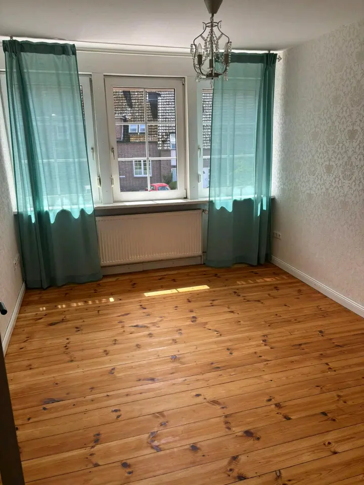 6 Zimmer Haus mit 126 m² in Wilhelmshaven – Bild 7