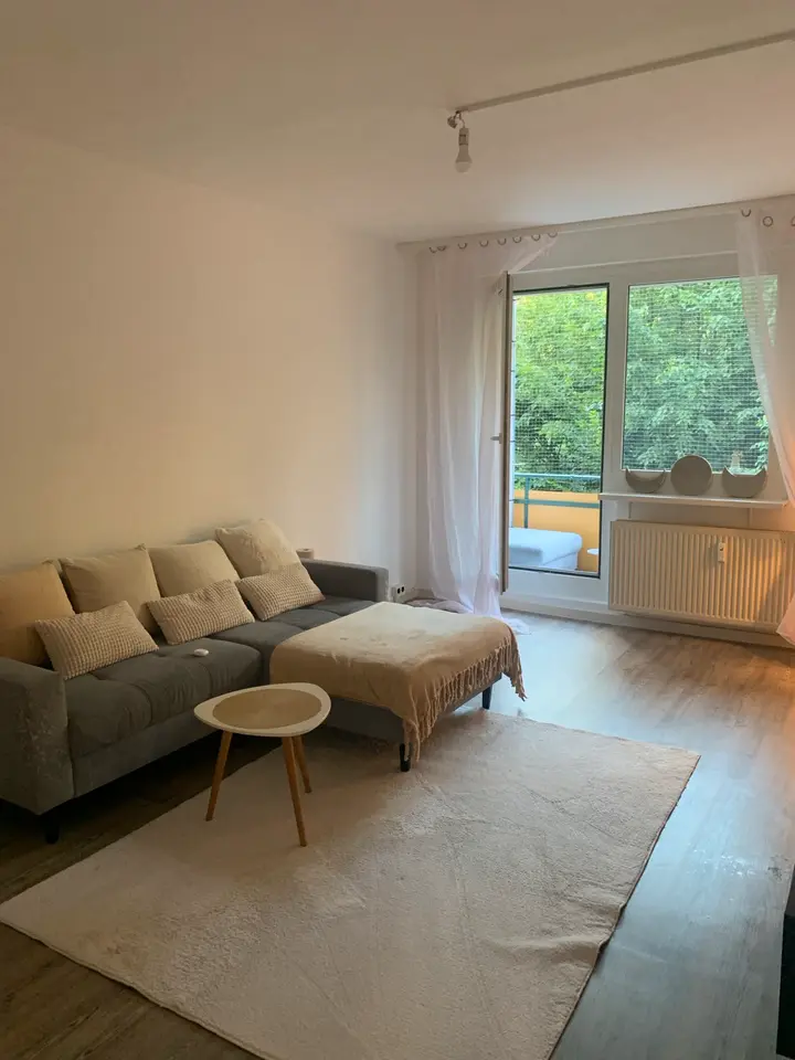 2 Zimmer Wohnung mit 45 m² in Schwerin – Bild 2
