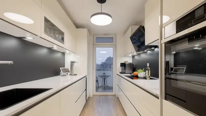 4 Zimmer Wohnung mit 96 m² in Freiburg im Breisgau – Bild 1