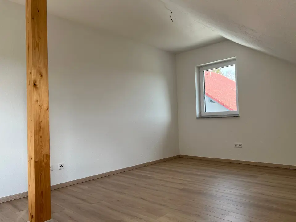 5 Zimmer Wohnung mit 127 m² in Michelstadt – Bild 1