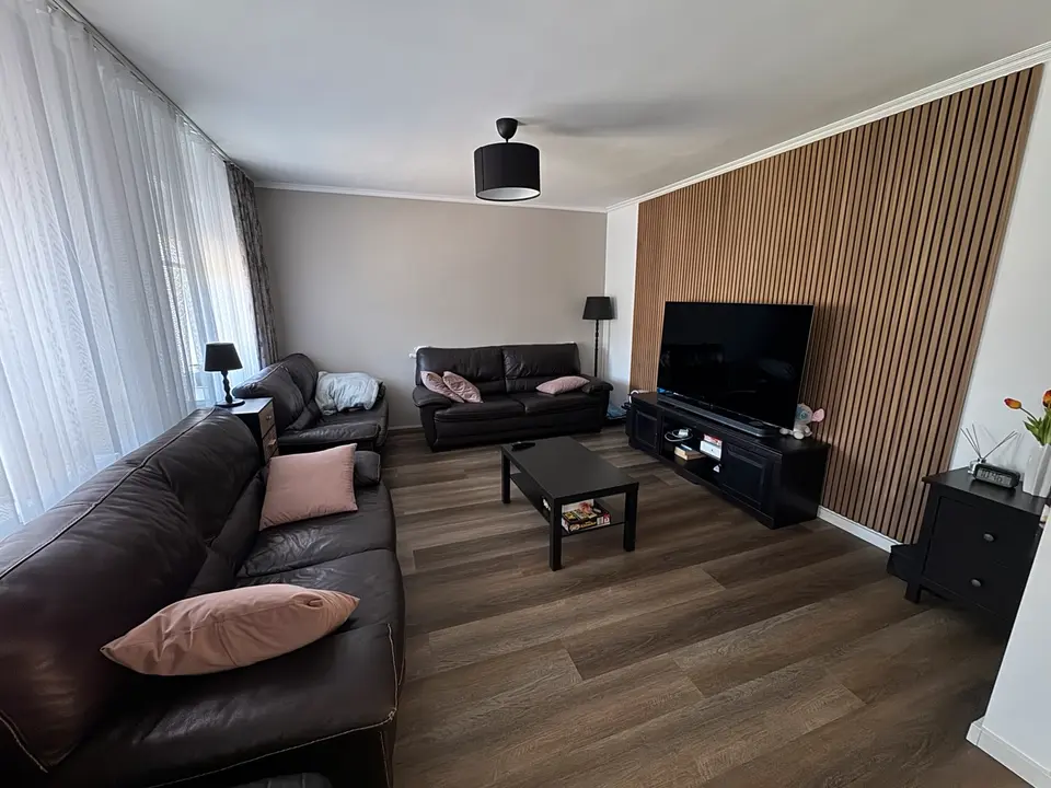 5 Zimmer Haus mit 140 m² in Siegen – Bild 1