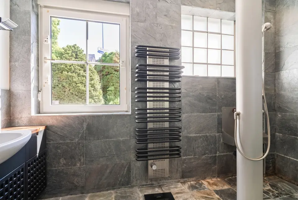 9 Zimmer Haus mit 330 m² in Oberursel – Bild 6