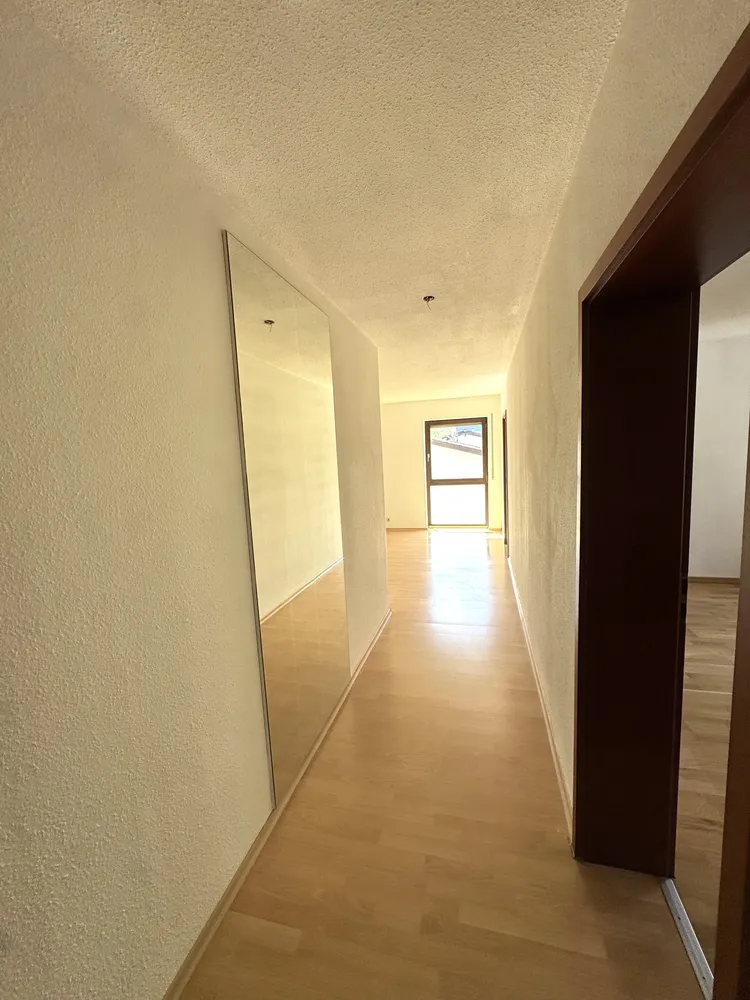 2 Zimmer Wohnung mit 67 m² in Baden-Baden – Bild 4