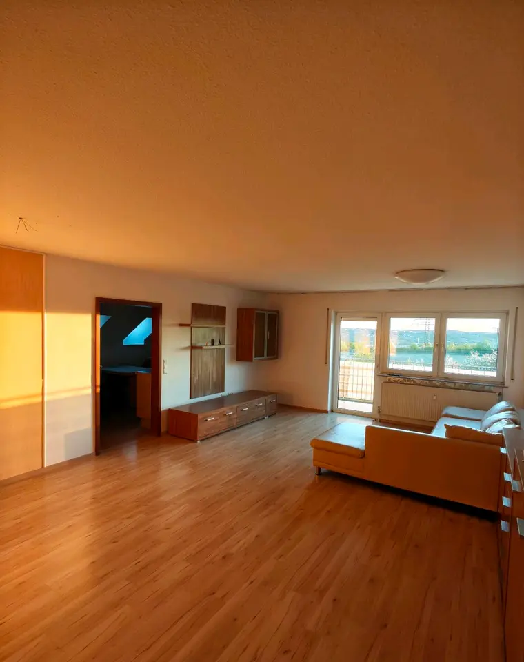 4 Zimmer Wohnung mit 83 m² in Würzburg – Bild 8