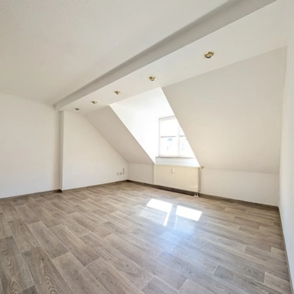 4 Zimmer Wohnung mit 60 m² in Freiberg – Bild 1