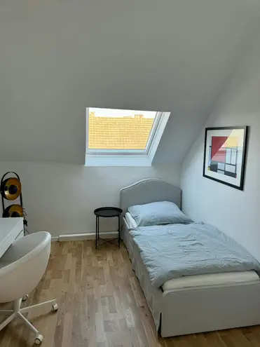 WG-Zimmer mit 15 m² in Düsseldorf – Bild 2