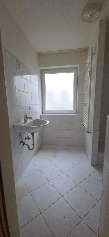 2 Zimmer Wohnung mit 56 m² in Krefeld – Bild 4