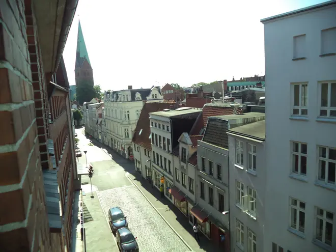 2 Zimmer Wohnung mit 65 m² in Lübeck – Bild 1