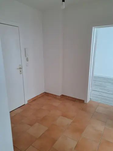 2 Zimmer Wohnung mit 65 m² in Lübeck – Bild 3