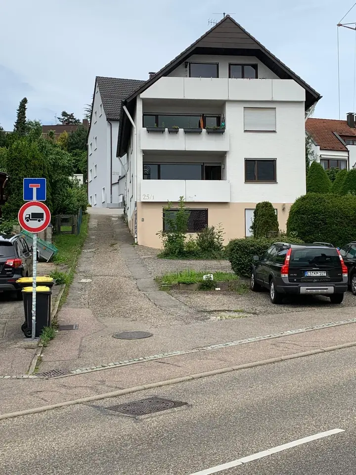 4 Zimmer Wohnung mit 95 m² in Esslingen am Neckar – Bild 1