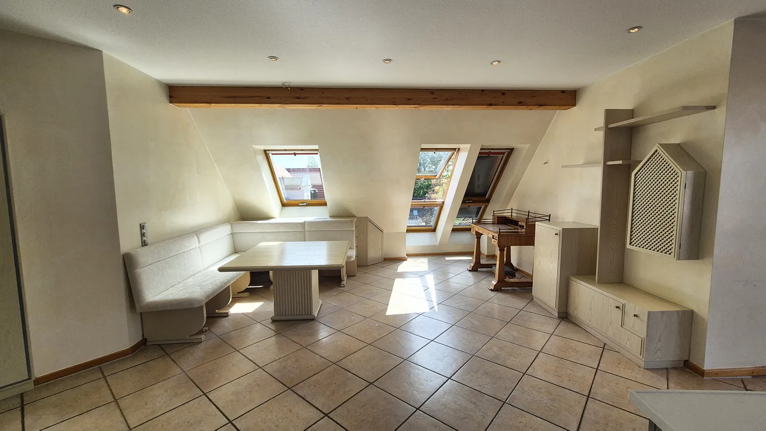 4 Zimmer Wohnung mit 208 m² in Erlangen – Bild 5