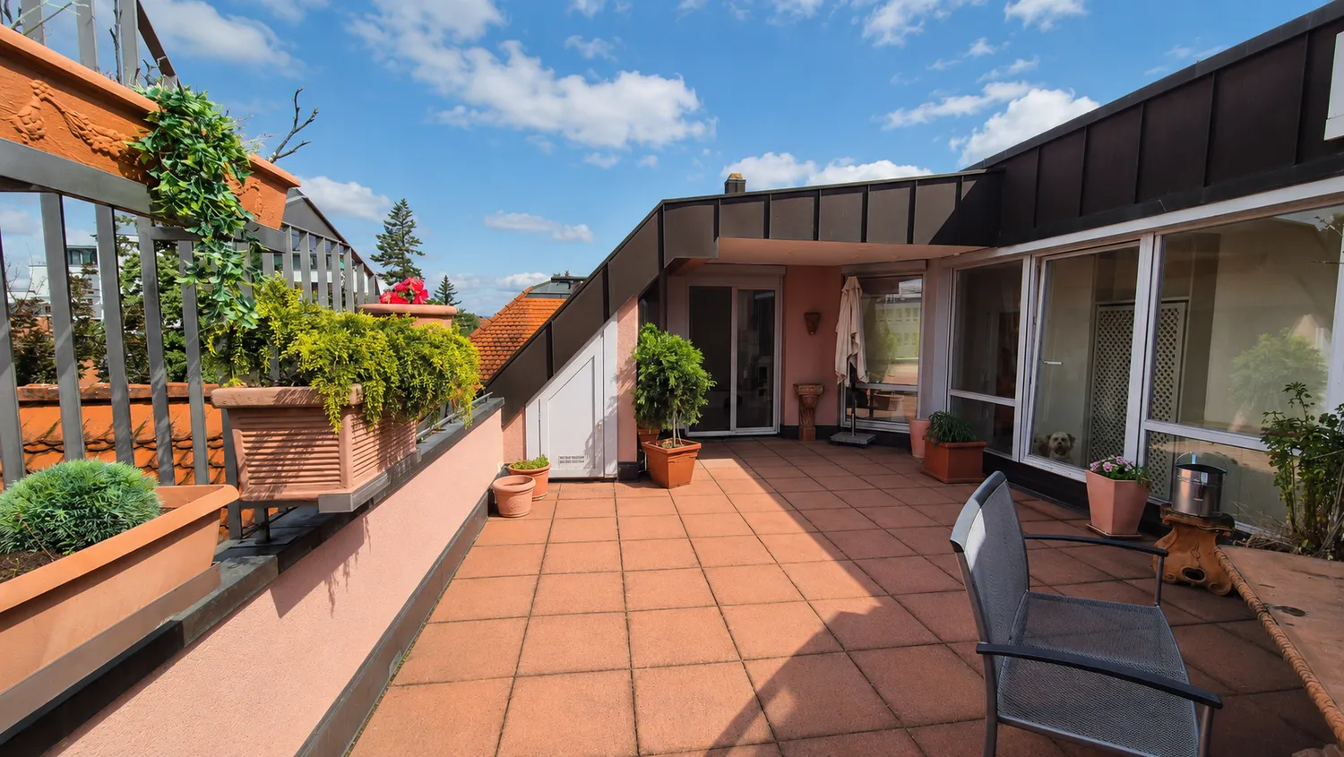 4 Zimmer Wohnung mit 208 m² in Erlangen – Bild 6