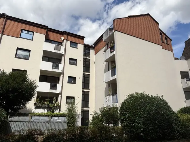 2 Zimmer Wohnung mit 81 m² in Wiesbaden – Bild 1
