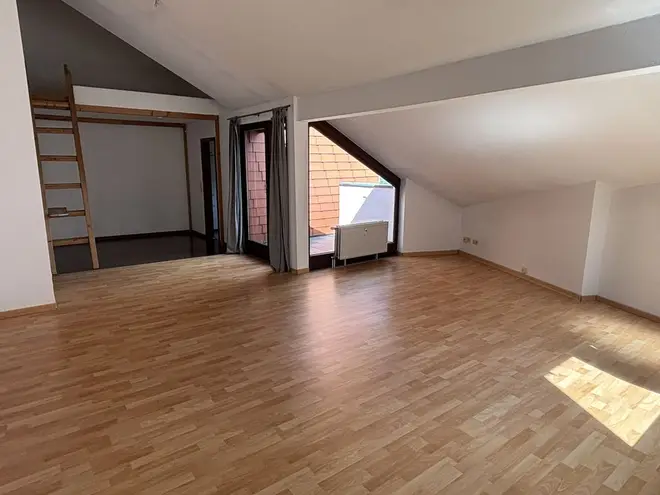 2 Zimmer Wohnung mit 81 m² in Wiesbaden – Bild 11