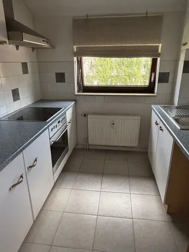 2 Zimmer Wohnung mit 81 m² in Wiesbaden – Bild 8