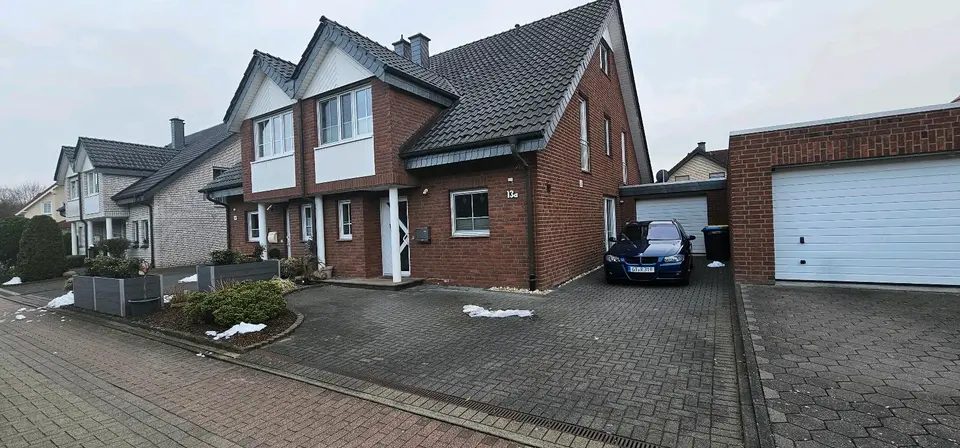 6 Zimmer Haus mit 136 m² in Bielefeld – Bild 2