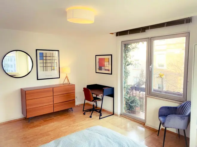 WG-Zimmer mit 30 m² in Frankfurt am Main – Bild 1