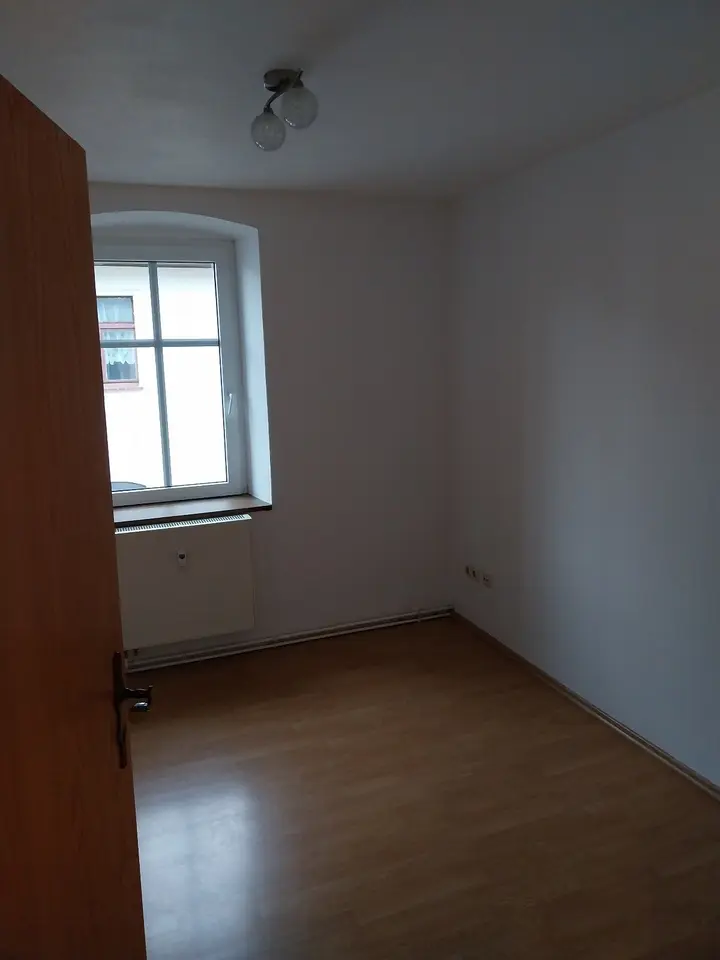3 Zimmer Wohnung mit 95 m² in Löbau – Bild 4
