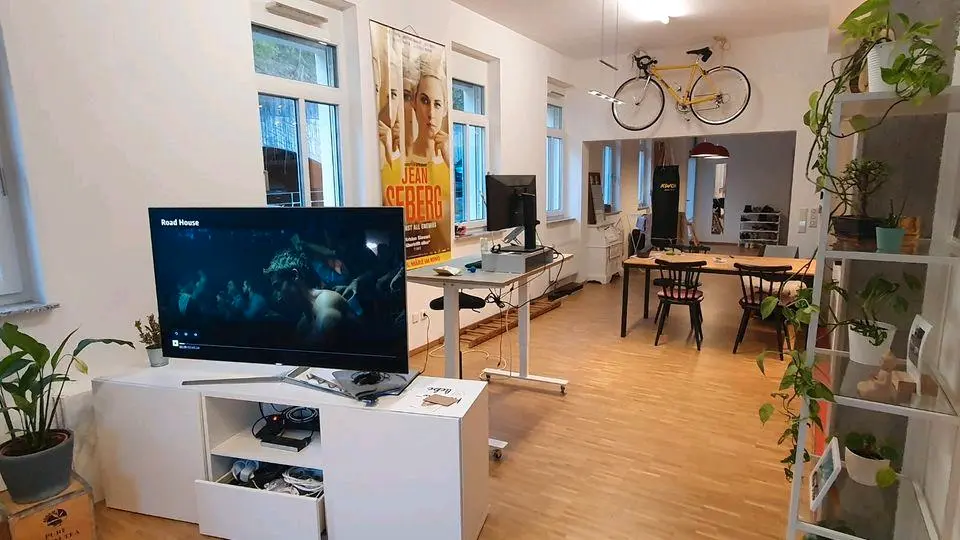 2 Zimmer Wohnung mit 100 m² in Tübingen – Bild 2