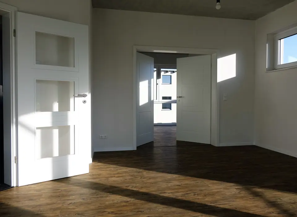 4 Zimmer Wohnung mit 109 m² in Halle (Saale) – Bild 2