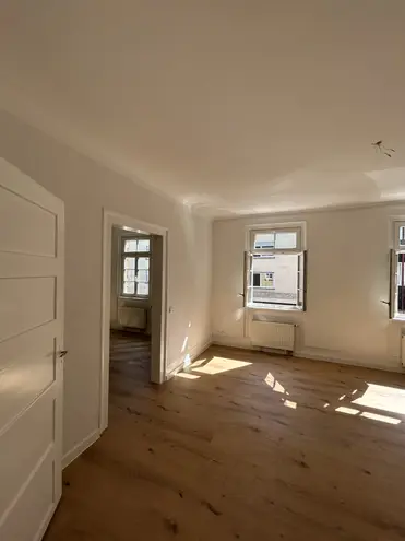 4 Zimmer Wohnung mit 100 m² in Stuttgart – Bild 3