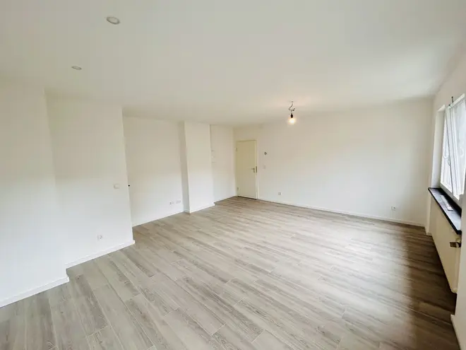 1 Zimmer Wohnung mit 38 m² in Saarbrücken – Bild 3