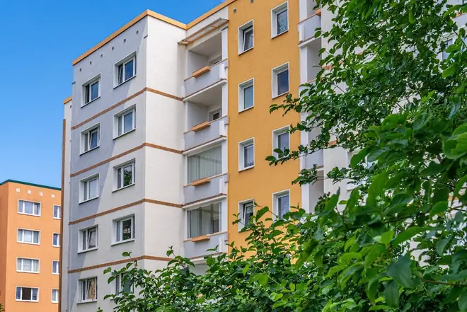 4 Zimmer Wohnung mit 68 m² in Rostock – Bild 1