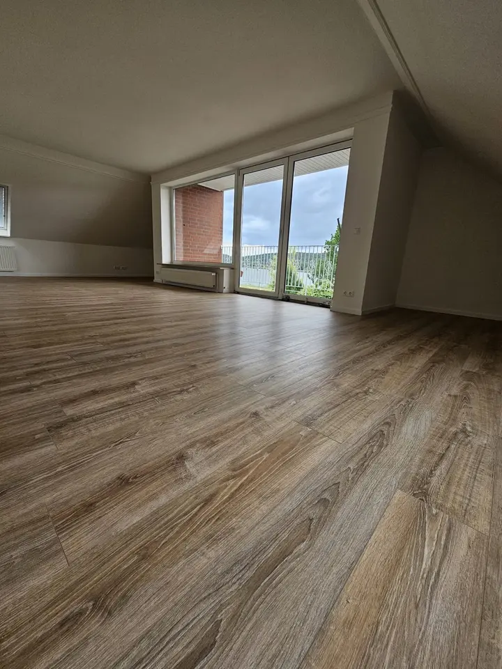 4 Zimmer Wohnung mit 115 m² in Lüneburg – Bild 3