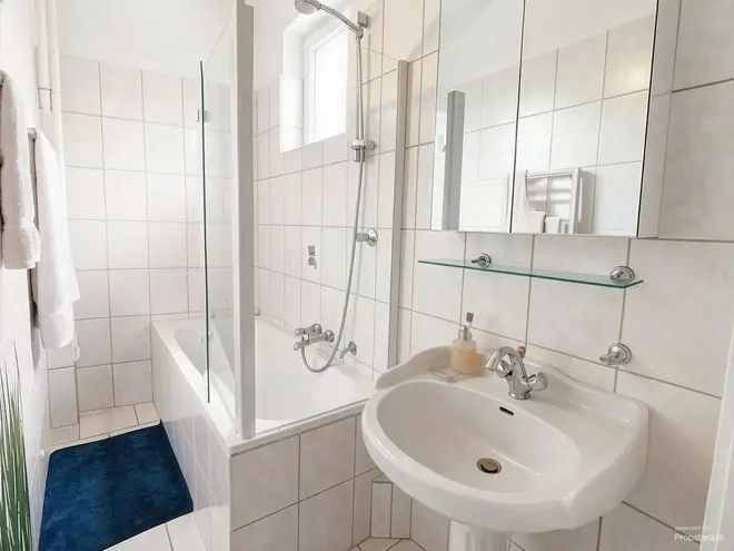 3 Zimmer Wohnung mit 100 m² in Wiesbaden – Bild 7
