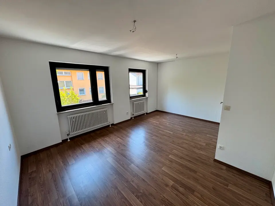 4 Zimmer Haus mit 139 m² in Nürnberg – Bild 3