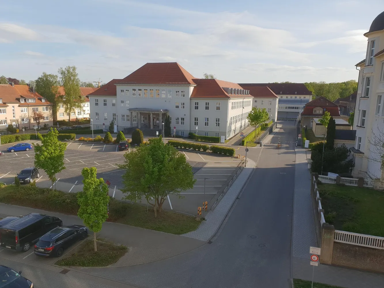2 Zimmer Wohnung mit 73 m² in Rostock – Bild 2