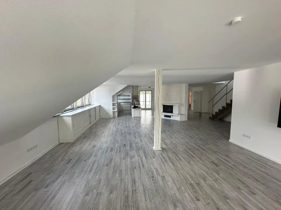 5 Zimmer Wohnung mit 288 m² in Vechta – Bild 2